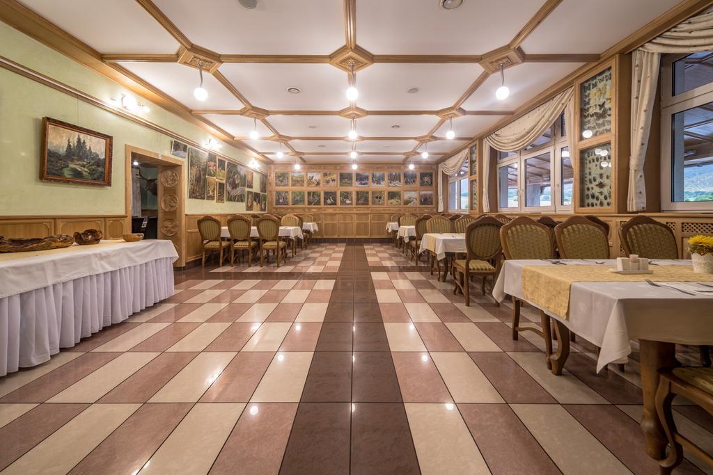 Hotel Diana Stráža Dış mekan fotoğraf